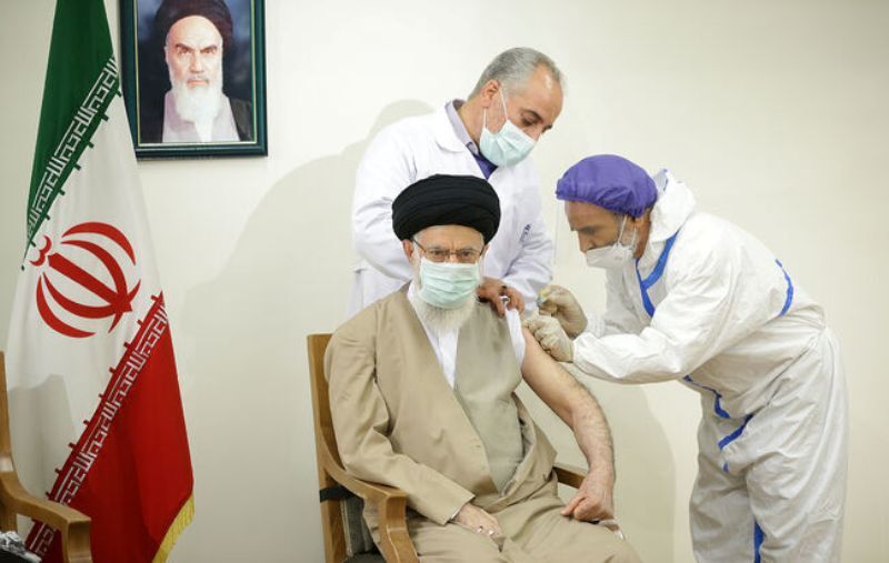 تزریق واکسن ایرانی برکت به رهبر معظم انقلاب